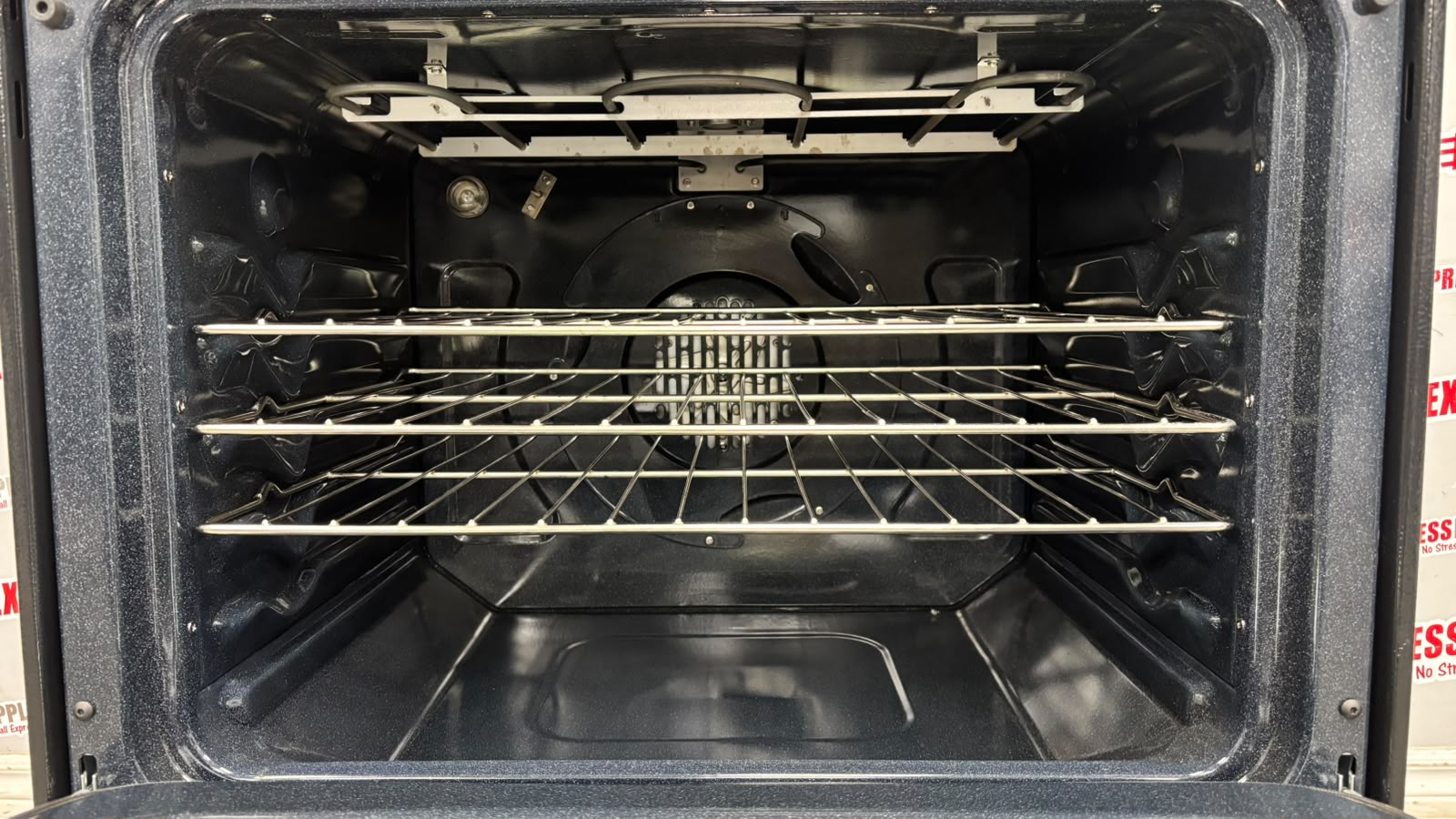 Open Box GE 30” Freestanding Glass Top Stove JCB840ST3SS For Sale Open Box GE 30” Freestanding Glass Top Stove JCB840ST3SS For Sale