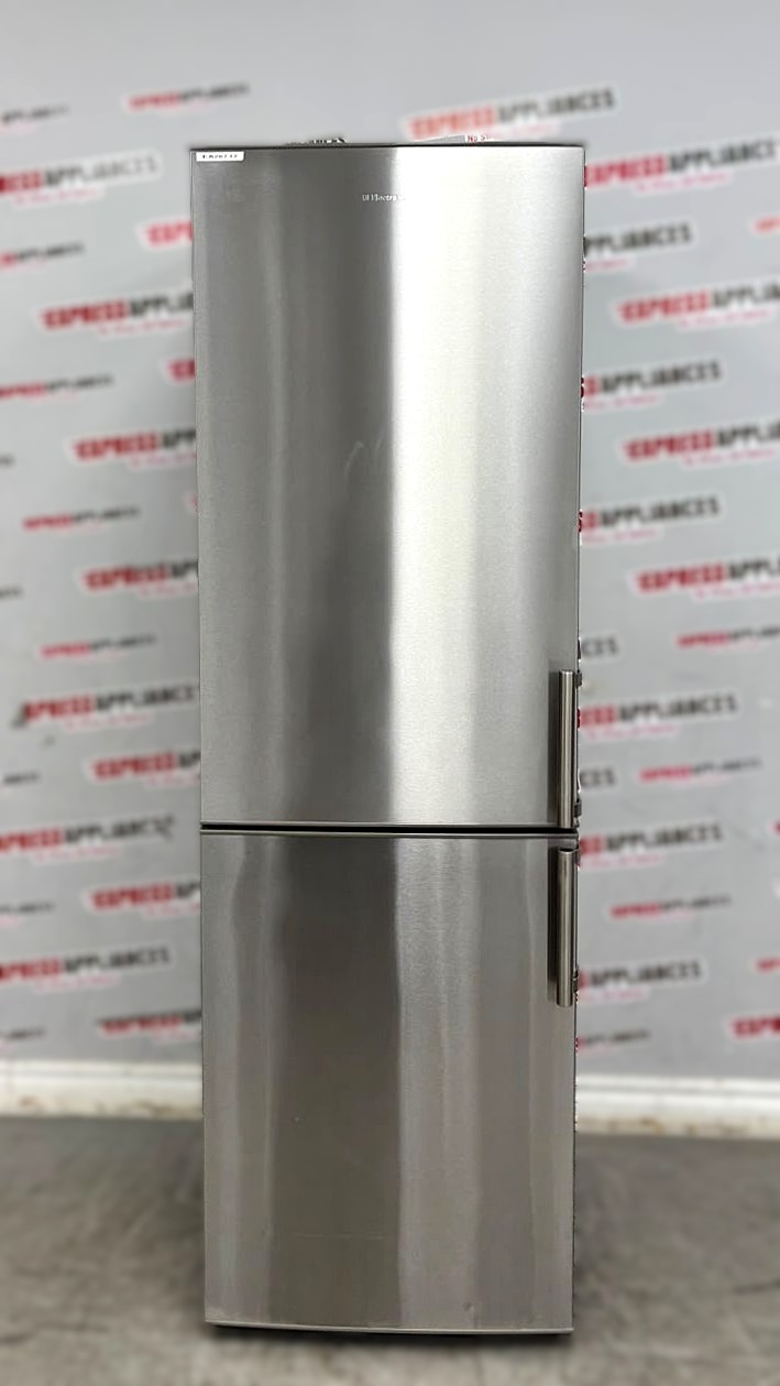 Used Electrolux 24” Counter Depth Bottom Freezer Refrigerator EI11BF25QS0 For Sale Used Electrolux 24” Counter Depth Bottom Freezer Refrigerator EI11BF25QS0 For Sale
