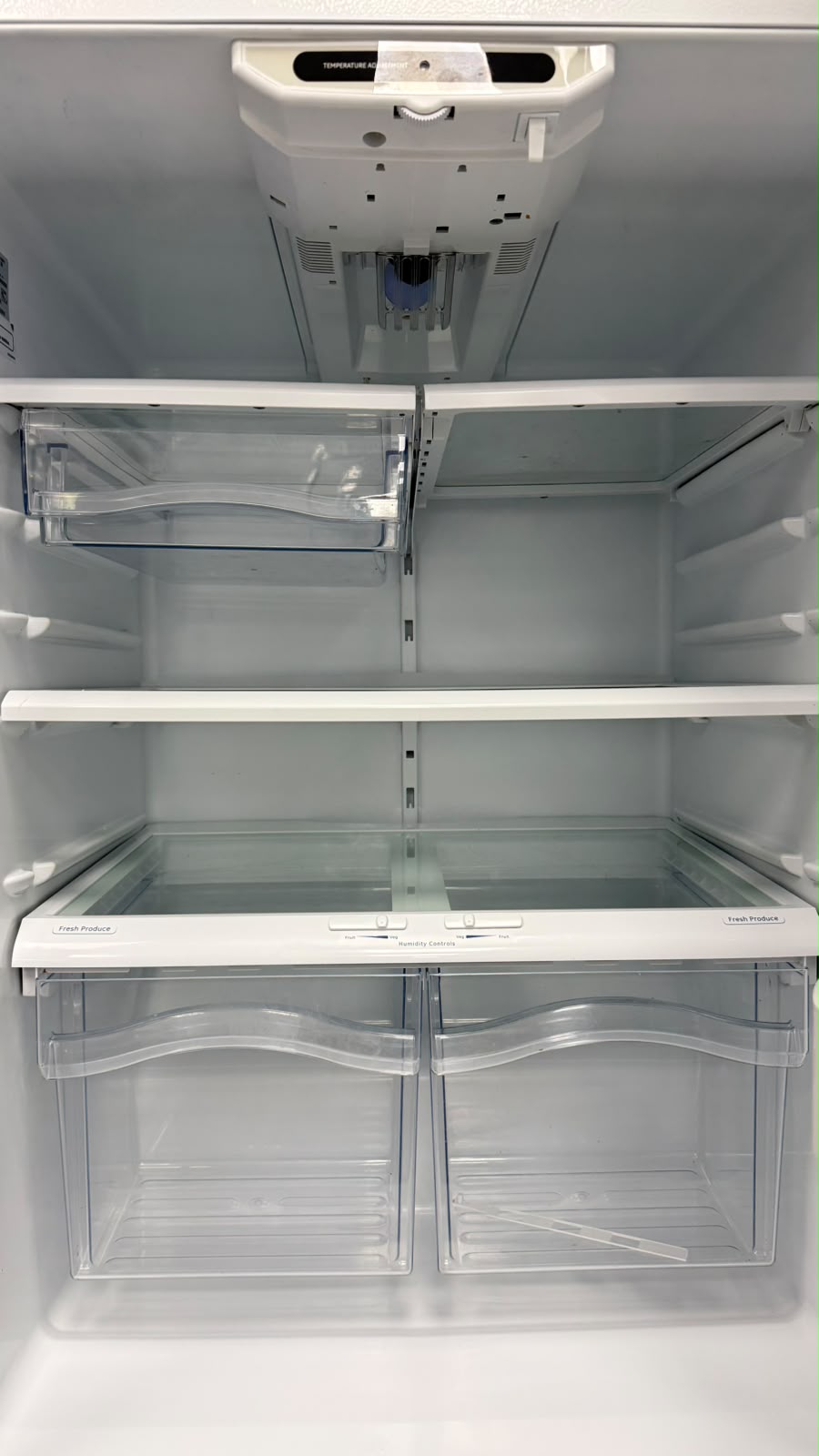 Used GE 30” Top Freezer Refrigerator GTRC0KBZARWW For Sale Used GE 30” Top Freezer Refrigerator GTRC0KBZARWW For Sale