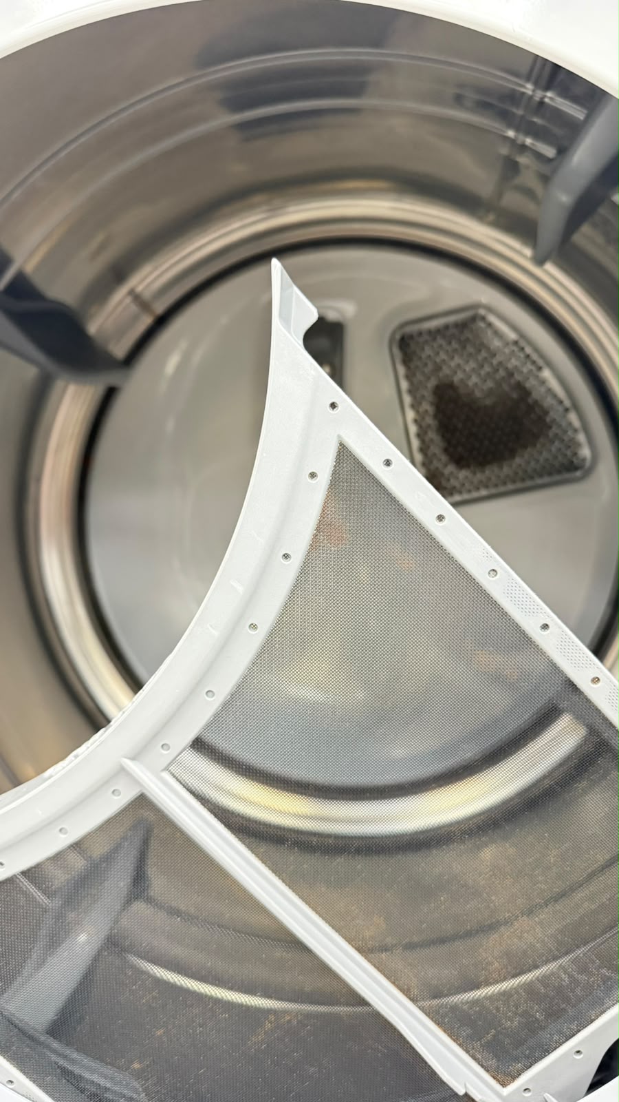 Used Maytag 27” Electric Stackable Dryer YMED7100DW1 For Sale Used Maytag 27” Electric Stackable Dryer YMED7100DW1 For Sale