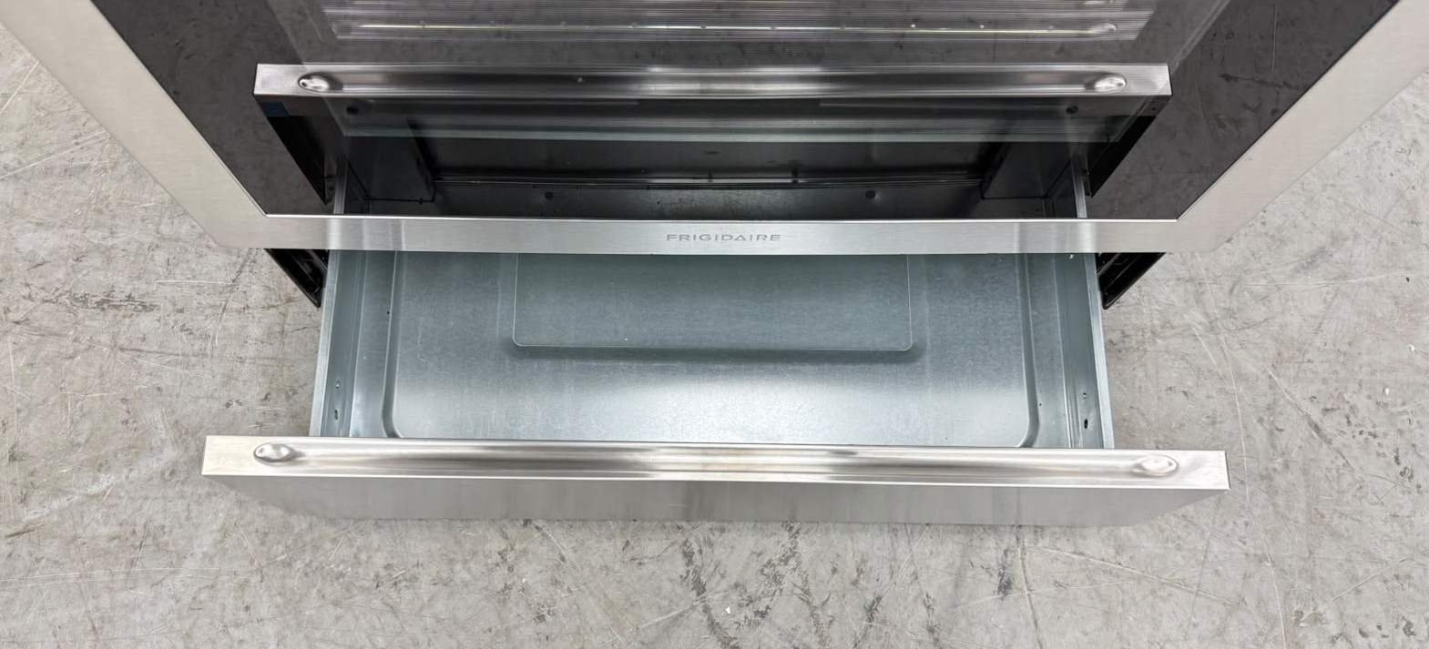 Open Box Frigidaire 30” Slide-In Glass Top Stove FCFE308CASF For Sale Open Box Frigidaire 30” Slide-In Glass Top Stove FCFE308CASF For Sale