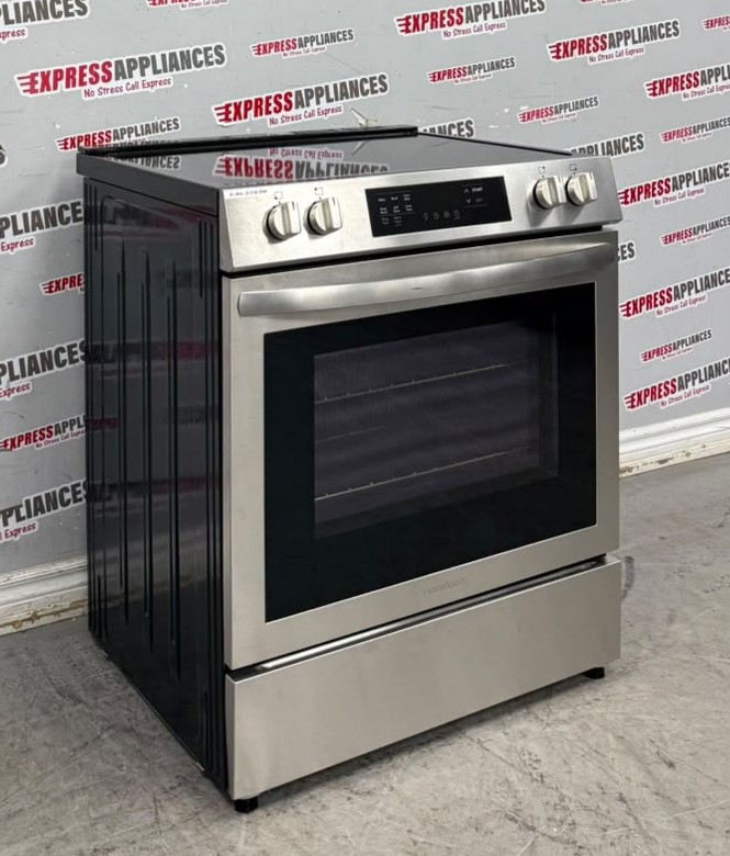 Open Box Frigidaire 30” Slide-In Glass Top Stove FCFE308CASF For Sale Open Box Frigidaire 30” Slide-In Glass Top Stove FCFE308CASF For Sale