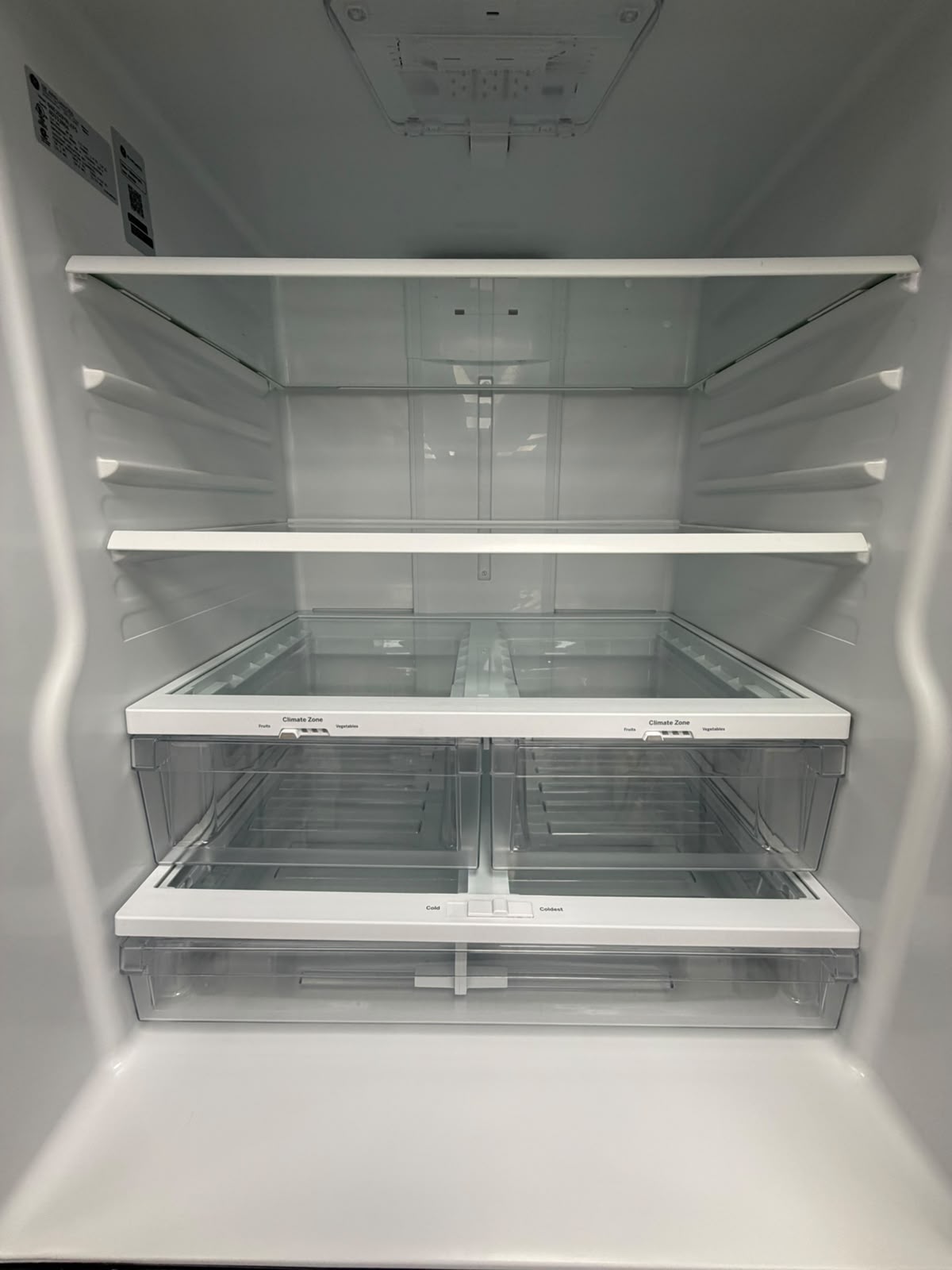 Open Box GE 33” French Door Refrigerator GNE25DYRLKFS For Sale Open Box GE 33” French Door Refrigerator GNE25DYRLKFS For Sale