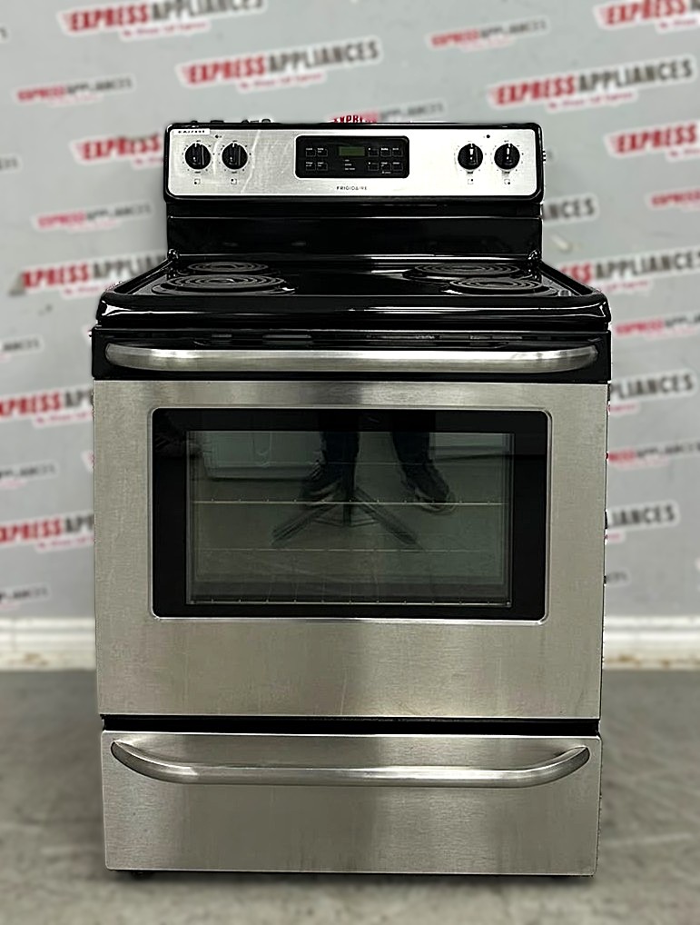 Used Frigidaire 30” Freestanding Glass Top Stove CFEF3046LSJ For Sale Used Frigidaire 30” Freestanding Glass Top Stove CFEF3046LSJ For Sale