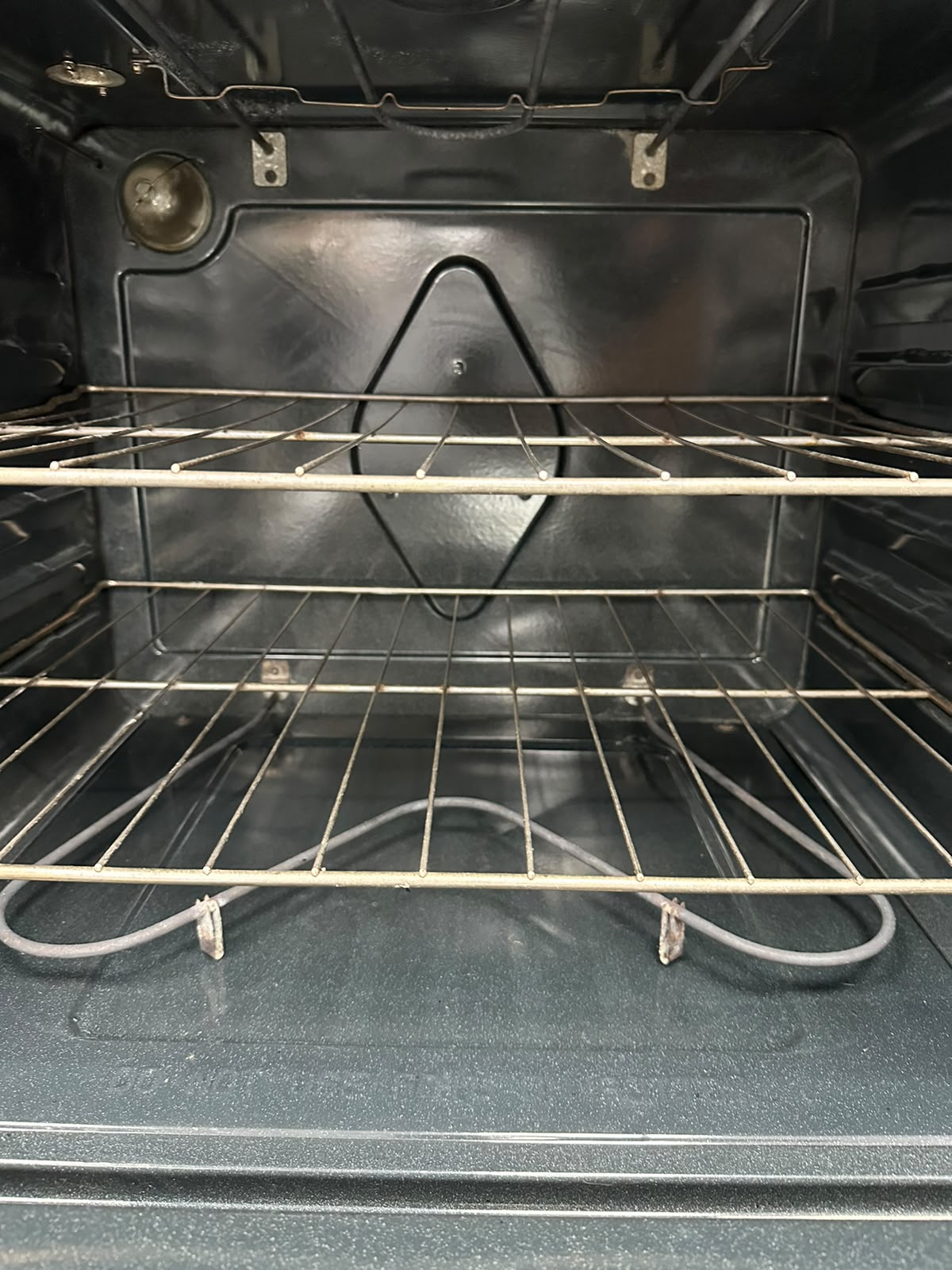 Used Frigidaire 30” Freestanding Glass Top Stove CFEF3046LSJ For Sale Used Frigidaire 30” Freestanding Glass Top Stove CFEF3046LSJ For Sale