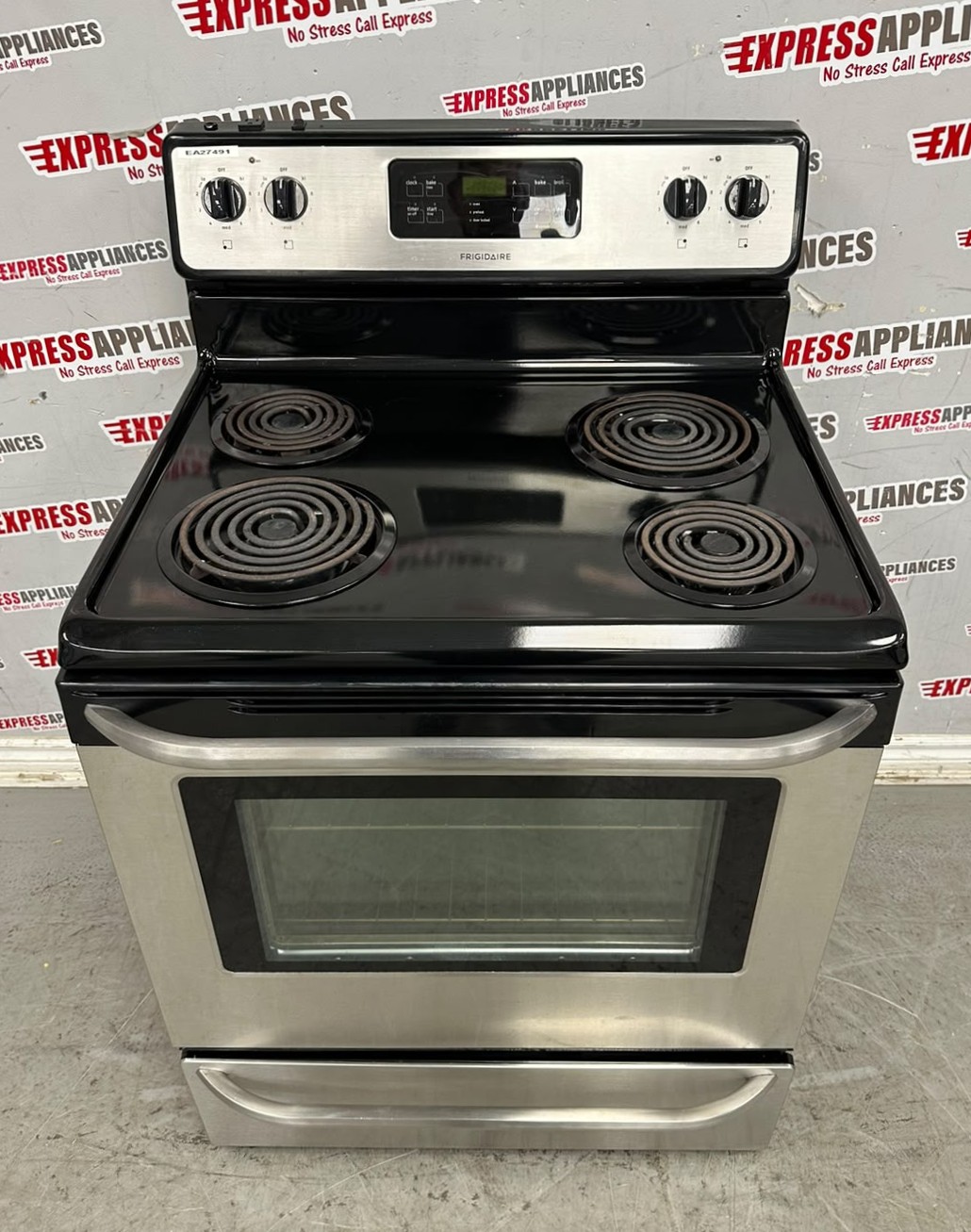 Used Frigidaire 30” Freestanding Glass Top Stove CFEF3046LSJ For Sale Used Frigidaire 30” Freestanding Glass Top Stove CFEF3046LSJ For Sale