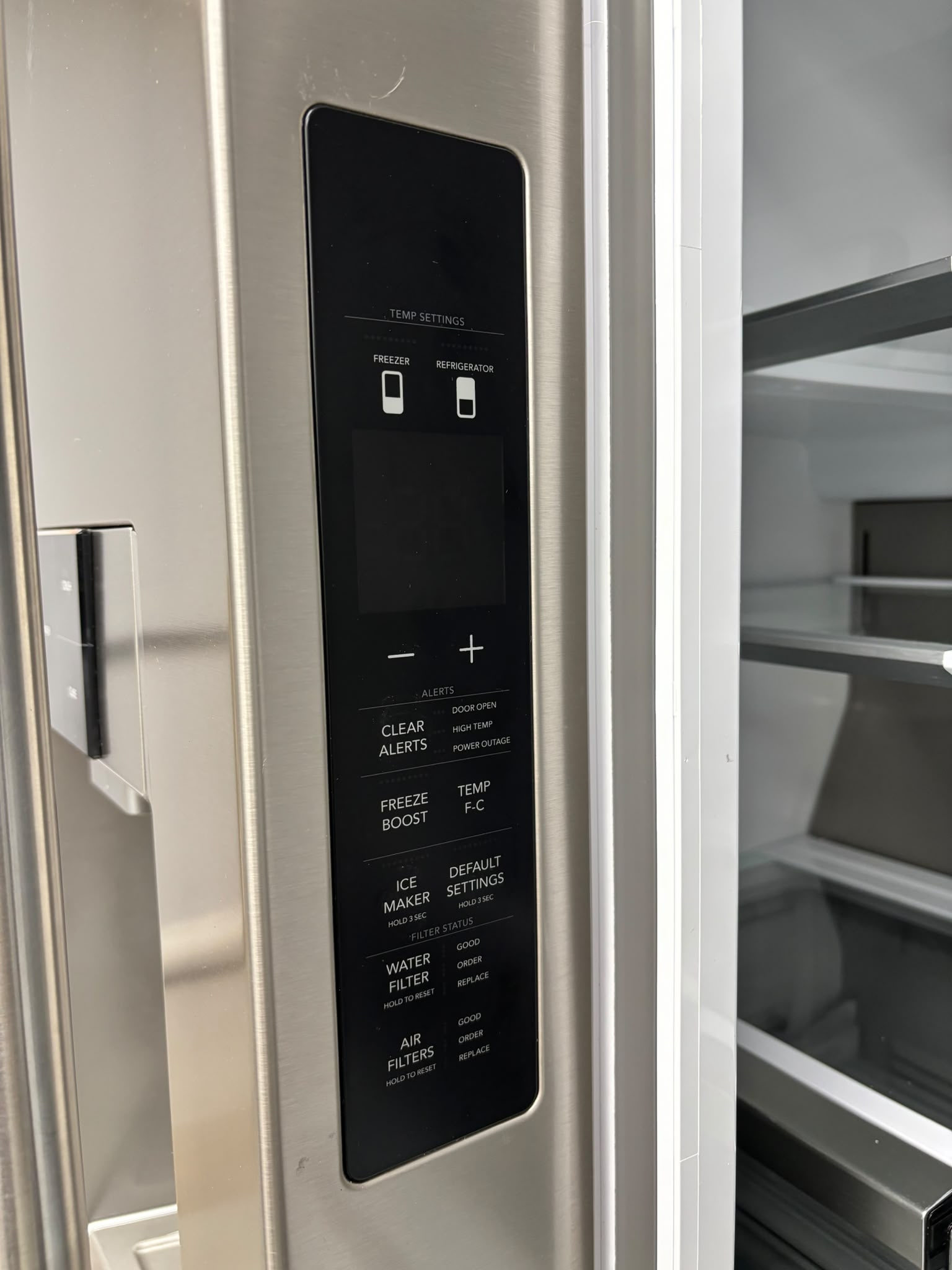 Used Frigidaire 36” Counter Depth French Door Refrigerator PRMC2285AF07 For Sale Used Frigidaire 36” Counter Depth French Door Refrigerator PRMC2285AF07 For Sale