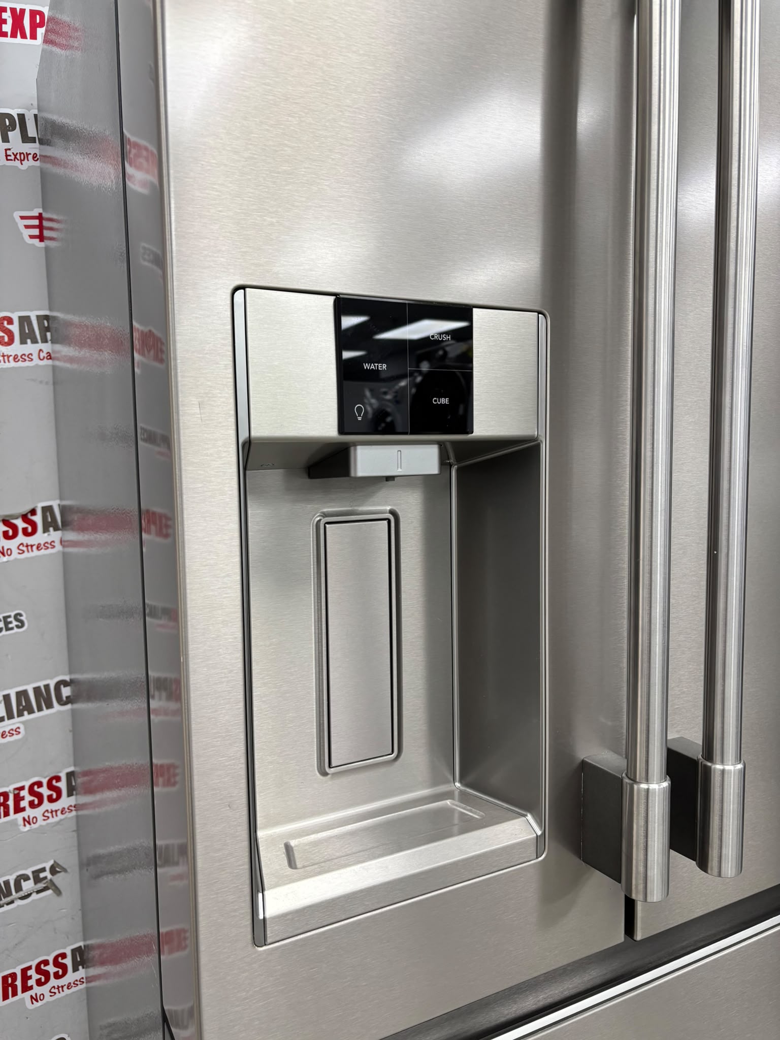 Used Frigidaire 36” Counter Depth French Door Refrigerator PRMC2285AF07 For Sale Used Frigidaire 36” Counter Depth French Door Refrigerator PRMC2285AF07 For Sale