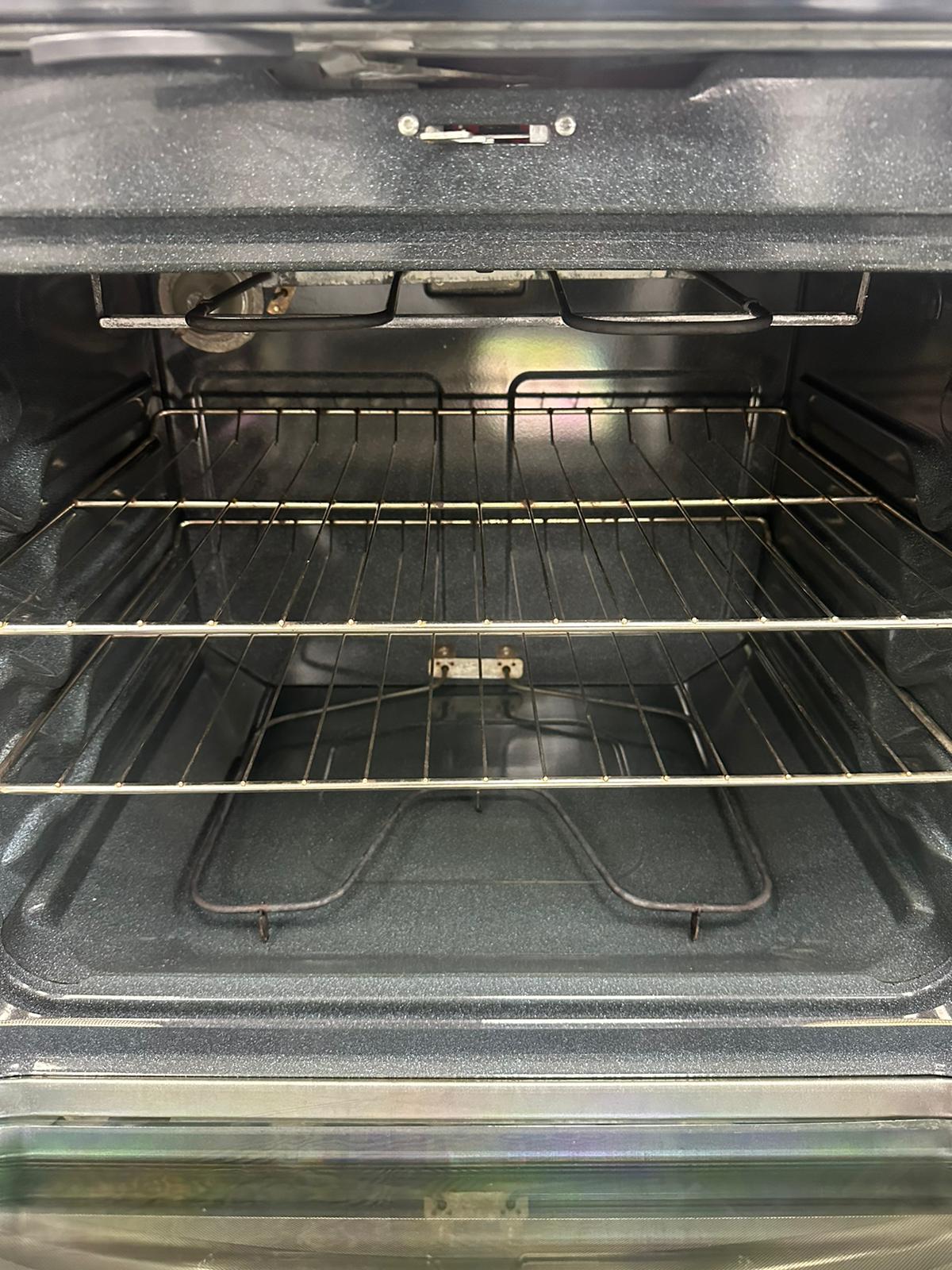 Used GE 30” Freestanding Glass Top Stove JCBP65SP1SS For Sale Used GE 30” Freestanding Glass Top Stove JCBP65SP1SS For Sale