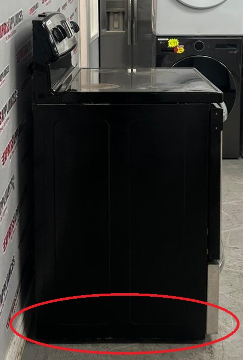 Used GE 30” Freestanding Glass Top Stove JCBP65SP1SS For Sale Used GE 30” Freestanding Glass Top Stove JCBP65SP1SS For Sale