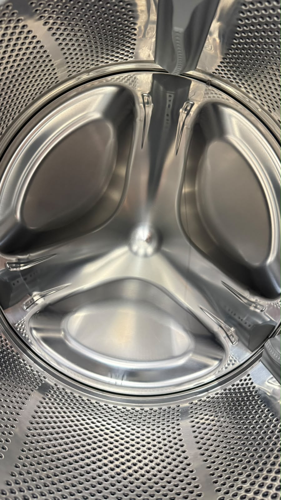 Used Gorenje 24” Front Load Washer and Ventless Dryer Stackable Set W8545PA D8565NA For Sale Used Gorenje 24” Front Load Washer and Ventless Dryer Stackable Set W8545PA D8565NA For Sale