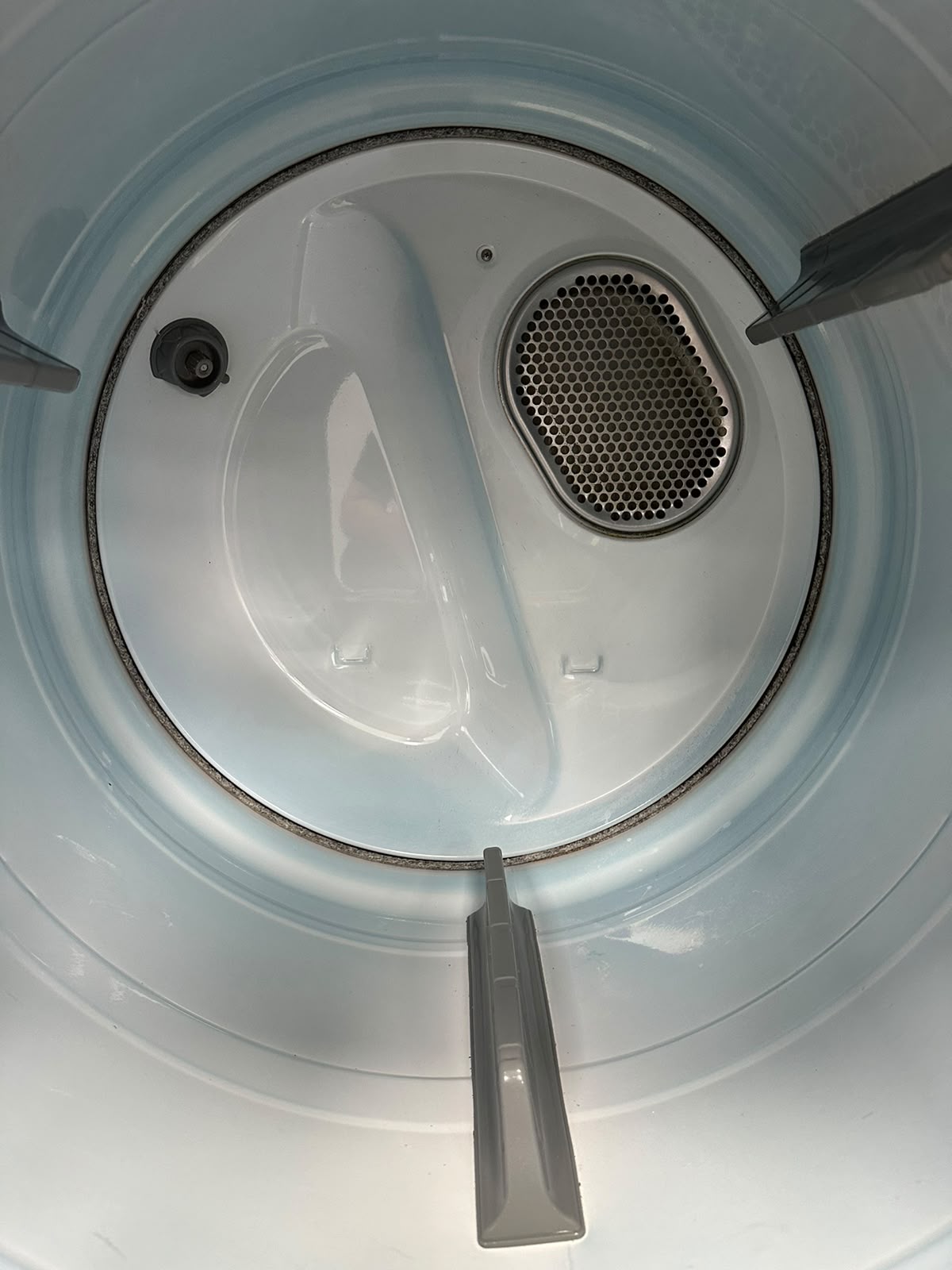 Used Samsung 27” Electric Dryer DVE50M7450W/AC For Sale Used Samsung 27” Electric Dryer DVE50M7450W/AC For Sale