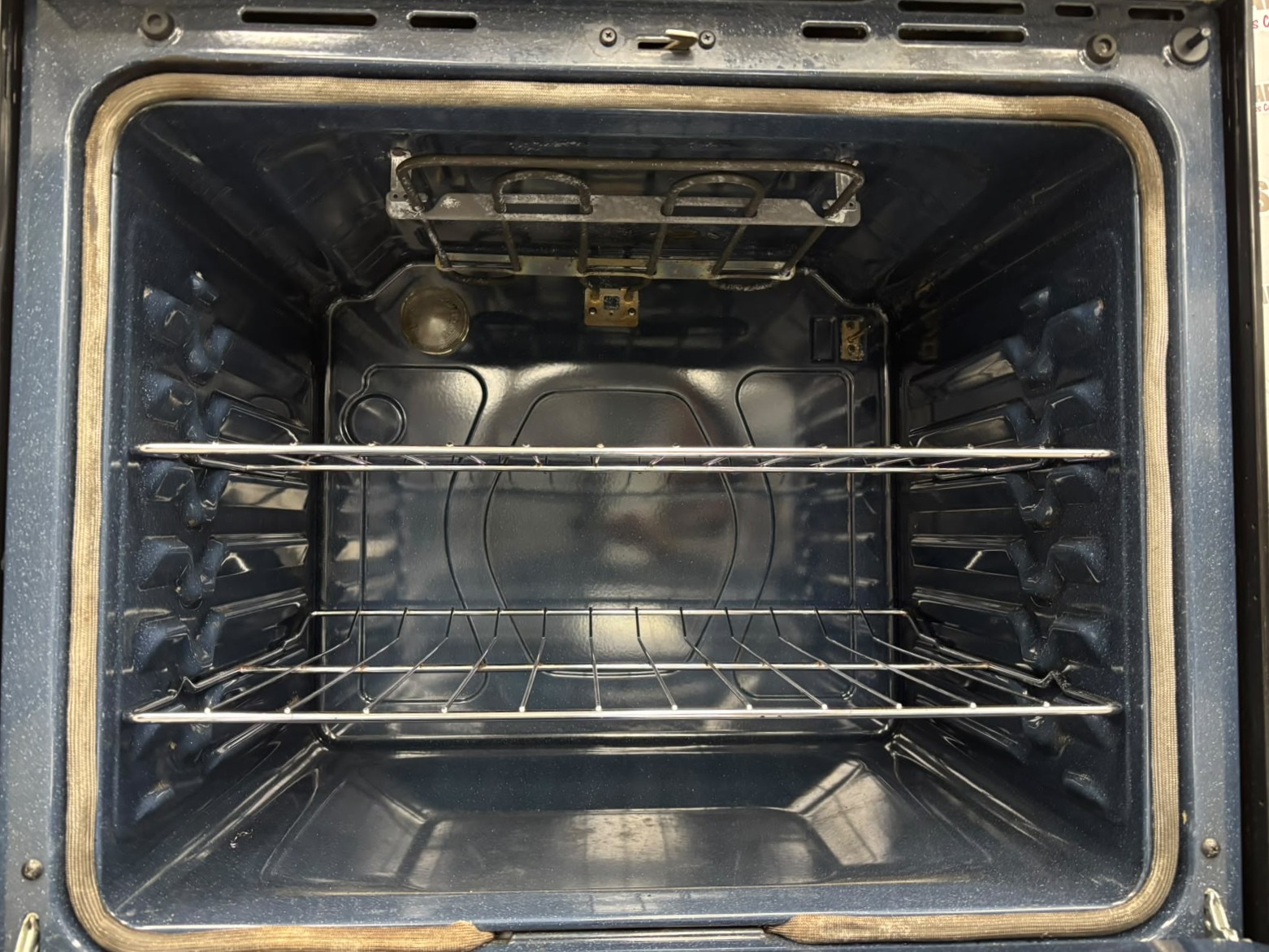 Used Samsung 30” Slide-In Glass Top Stove NE63T8111SS/AC For Sale Used Samsung 30” Slide-In Glass Top Stove NE63T8111SS/AC For Sale