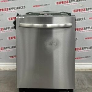 Floor Model Frigidaire 24" Built-In Dishwasher FDSH4502BF For Sale Floor Model Frigidaire 24" Built-In Dishwasher FDSH4502BF For Sale