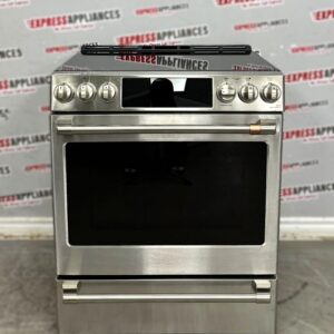 Open Box GE Cafe 30” Slide-In Glass Top Stove CCES700P2M4S1 For Sale