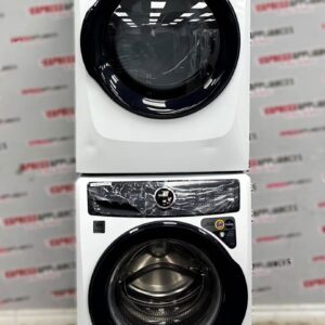 Open Box LG 27” Front Load Washer and Electric Dryer Stackable Set ELFW7437AW4 ELFE762CBW0 For Sale