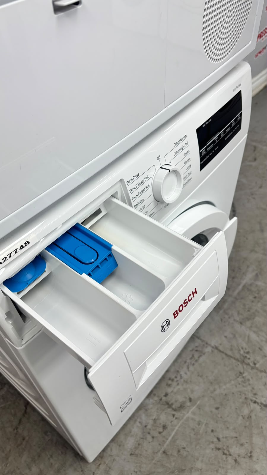 Used Bosch 24” Front Load Washer and Ventless Dryer Stackable Set WAT28400UC/20 WTG86400UC/08 For Sale Used Bosch 24” Front Load Washer and Ventless Dryer Stackable Set WAT28400UC/20 WTG86400UC/08 For Sale
